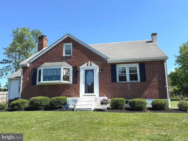 1495 CEDAR HILL RD, Pottstown, PA 19464