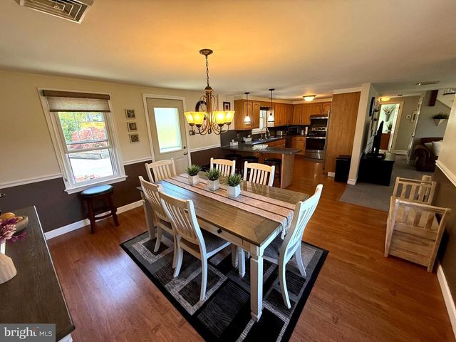 1495 CEDAR HILL RD, Pottstown, PA 19464