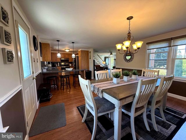 1495 CEDAR HILL RD, Pottstown, PA 19464