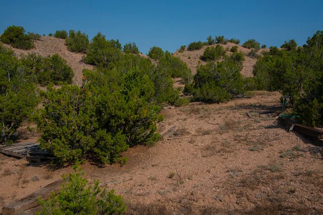 43 Calle Cielo, Santa Fe, NM 87506