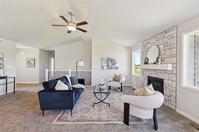 1465 NW Bull Run Court, Waukee, IA 50263