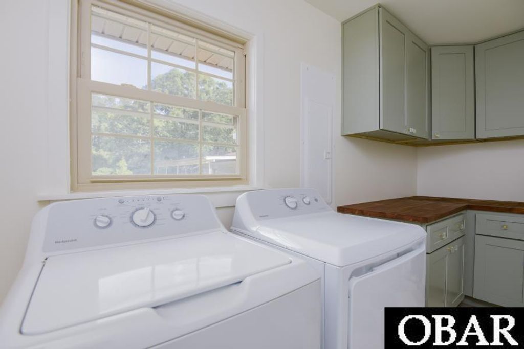 Image 20 of property listing at 128 Creefs Ridge Road lot 18, Manteo, NC 27954