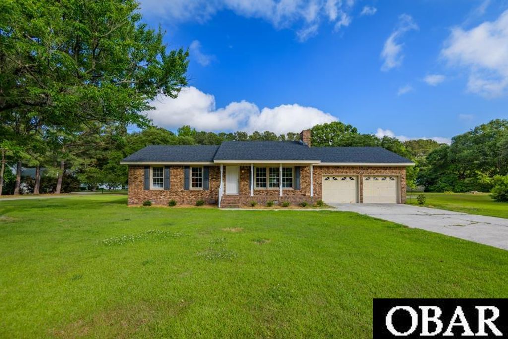 Image 50 of property listing at 128 Creefs Ridge Road lot 18, Manteo, NC 27954
