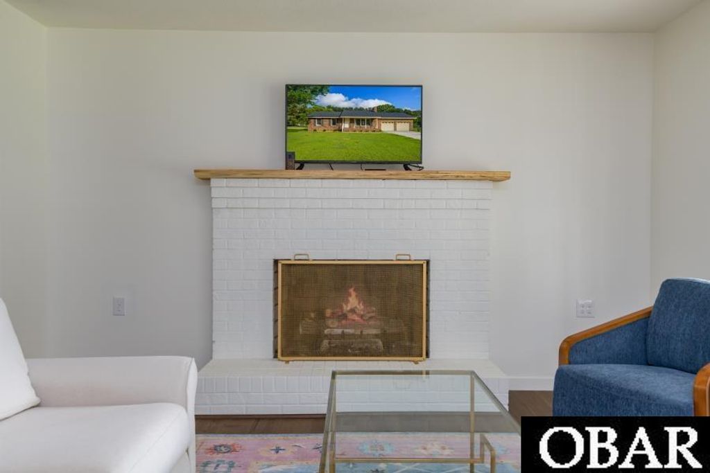 Image 7 of property listing at 128 Creefs Ridge Road lot 18, Manteo, NC 27954