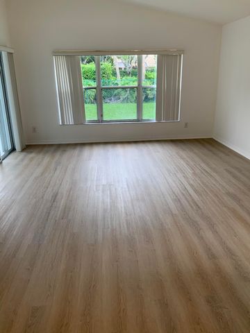 16323 SW 6th Street, Pembroke Pines, FL 33027