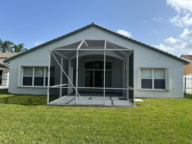 16323 SW 6th Street, Pembroke Pines, FL 33027