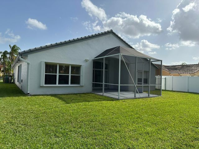 16323 SW 6th Street, Pembroke Pines, FL 33027