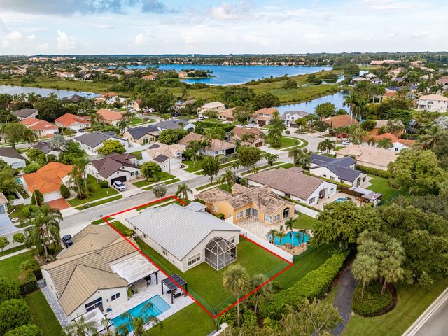 16323 SW 6th Street, Pembroke Pines, FL 33027