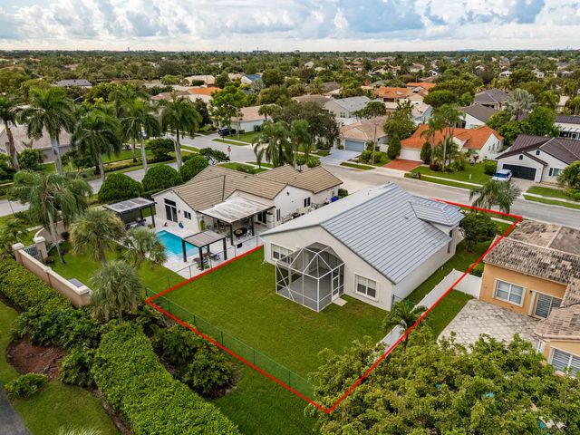 16323 SW 6th Street, Pembroke Pines, FL 33027