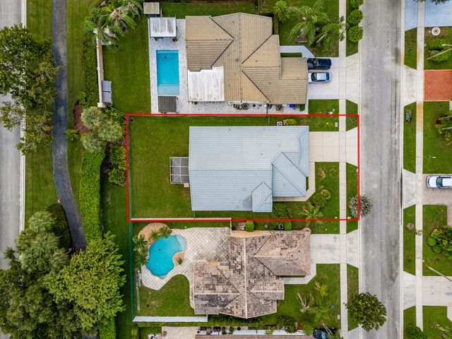 16323 SW 6th Street, Pembroke Pines, FL 33027