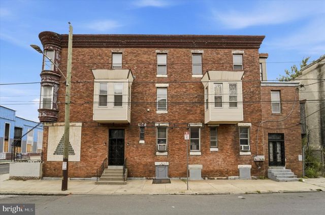 2101-2109 W DIAMOND ST, Philadelphia, PA 19121