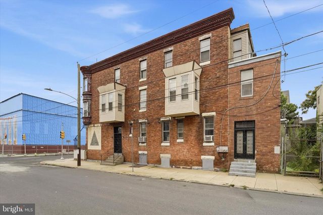 2101-2109 W DIAMOND ST, Philadelphia, PA 19121