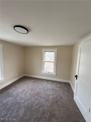 2213 17th Street NE, Canton, OH 44705