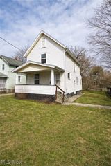 2213 17th Street NE, Canton, OH 44705
