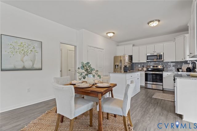 4237 Wells Ridge Ct, Chester, VA 23831