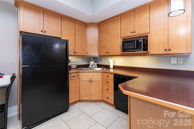30 Rilandwell Drive, Fletcher, NC 28732
