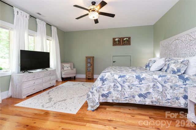 30 Rilandwell Drive, Fletcher, NC 28732