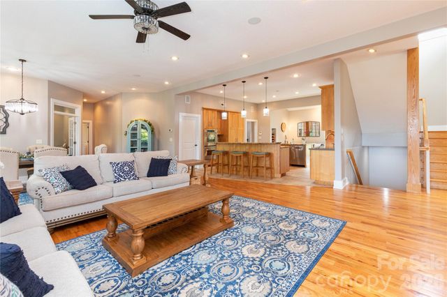 30 Rilandwell Drive, Fletcher, NC 28732