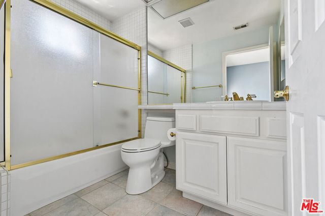 4942 Densmore Avenue, Encino, CA 91436