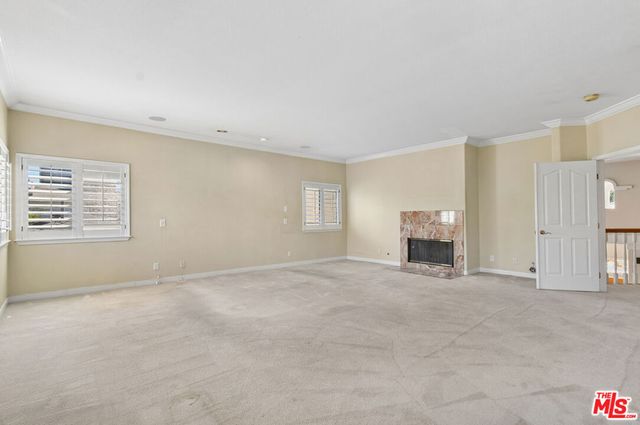 4942 Densmore Avenue, Encino, CA 91436