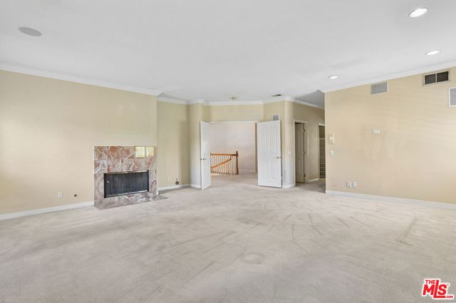 4942 Densmore Avenue, Encino, CA 91436