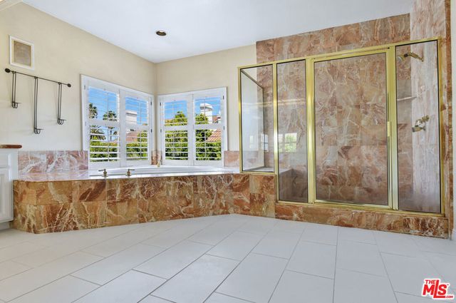 4942 Densmore Avenue, Encino, CA 91436
