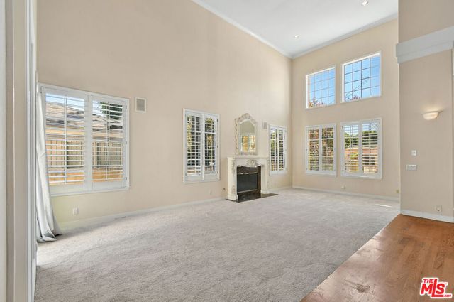 4942 Densmore Avenue, Encino, CA 91436