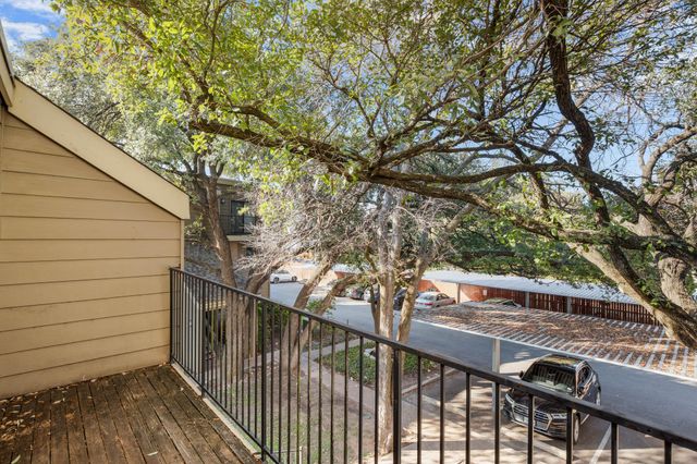 1135 Barton Hills DR 138, Austin, TX 78704