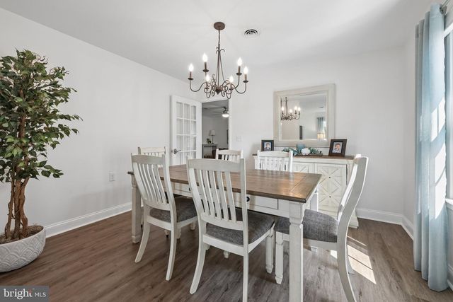 136 DORCHESTER DR, Southampton, NJ 08088