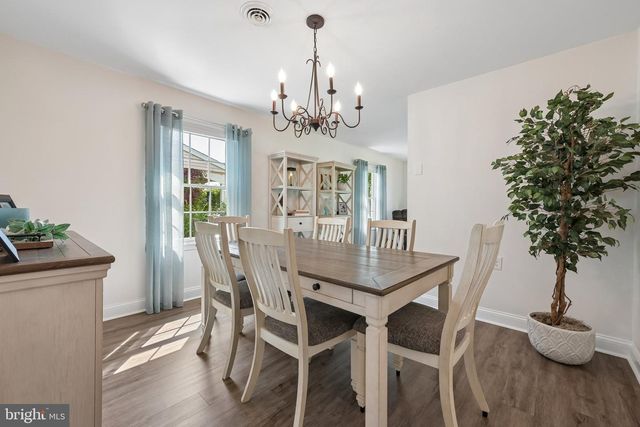 136 DORCHESTER DR, Southampton, NJ 08088