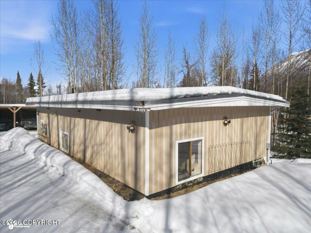 19311 Jasmine Road, Chugiak, AK 99567