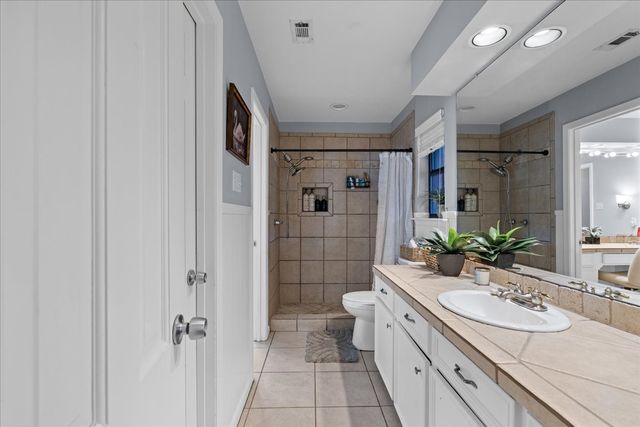 805 Imperial Lane, Corsicana, TX 75110