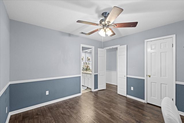 805 Imperial Lane, Corsicana, TX 75110