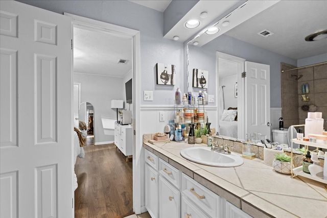 805 Imperial Lane, Corsicana, TX 75110