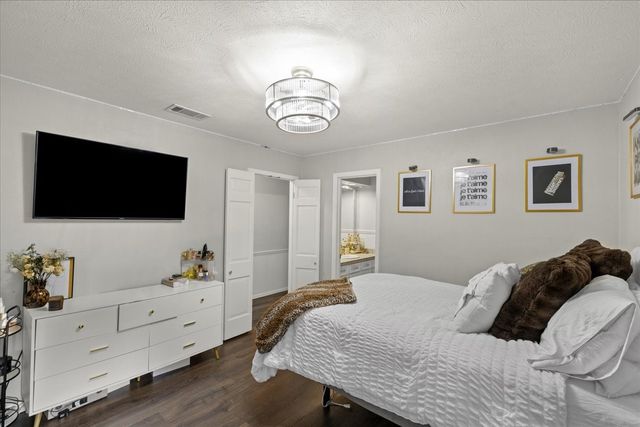 805 Imperial Lane, Corsicana, TX 75110