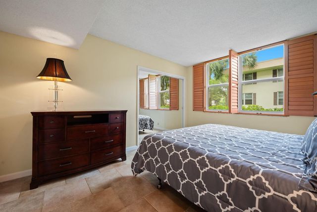 2651 S Palm Aire Drive 101, Pompano Beach, FL 33069