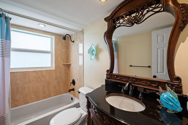 2651 S Palm Aire Drive 101, Pompano Beach, FL 33069