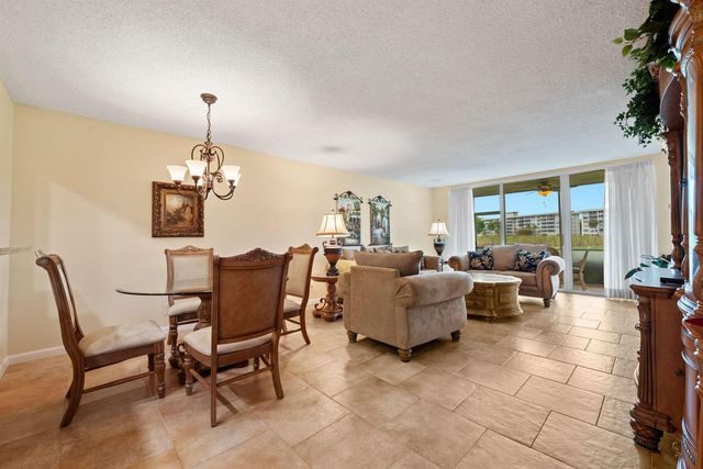 2651 S Palm Aire Drive 101, Pompano Beach, FL 33069
