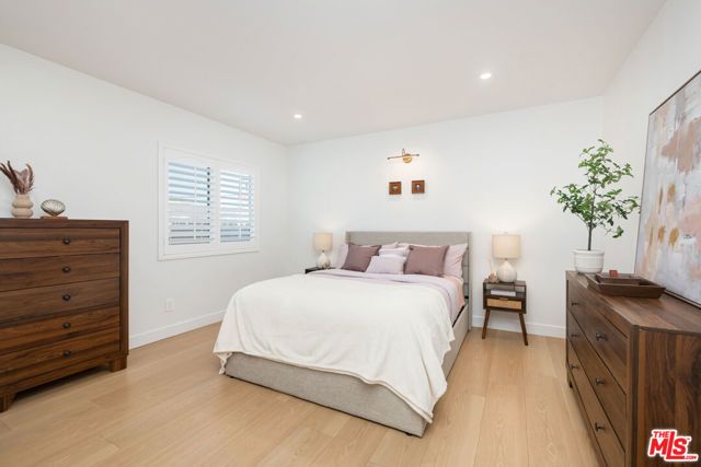2701 W 84th Street, Inglewood, CA 90305