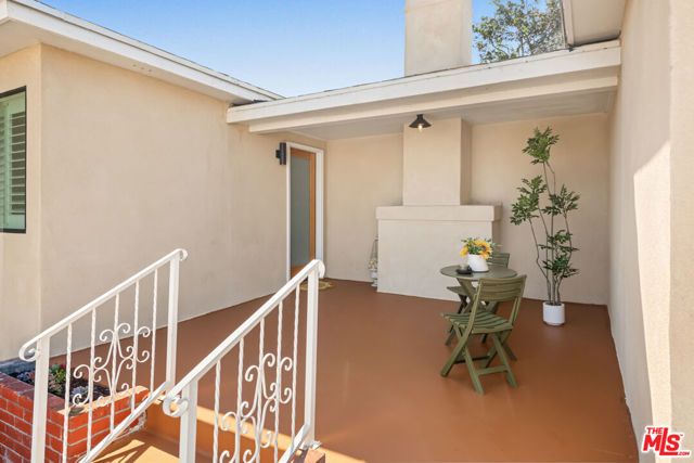 2701 W 84th Street, Inglewood, CA 90305