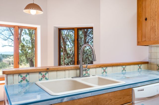 24 Hondo, Santa Fe, NM 87508