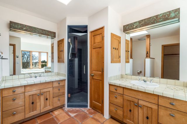 24 Hondo, Santa Fe, NM 87508