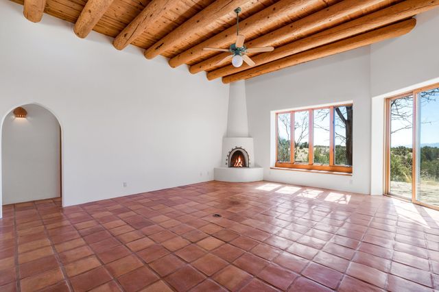 24 Hondo, Santa Fe, NM 87508