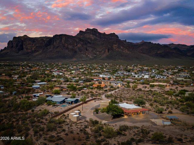 4485 E CODY Street, Apache Junction, AZ 85119