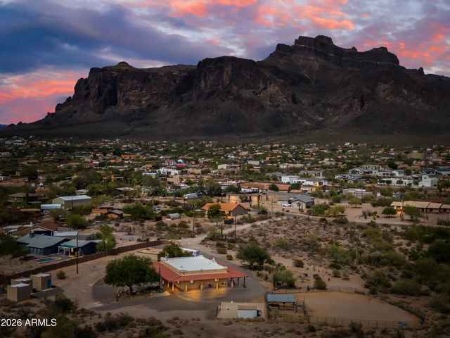 4485 E CODY Street, Apache Junction, AZ 85119