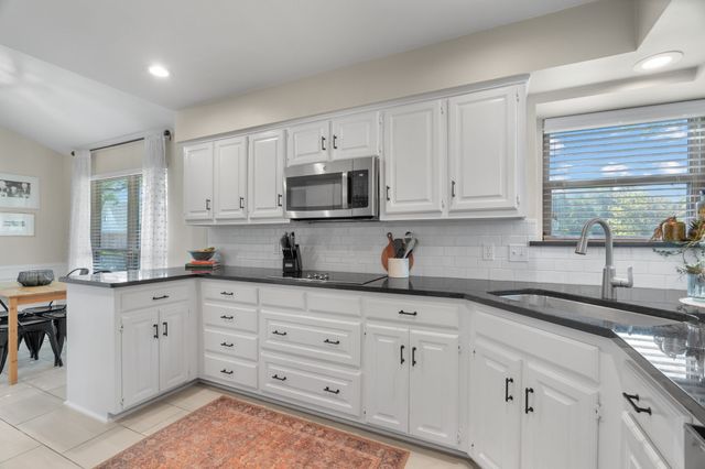 2424 Bowie Drive, Plano, TX 75025