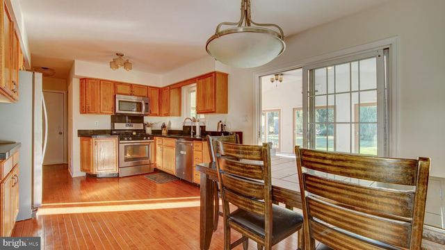 445 PAXSON AVE, Hamilton, NJ 08690