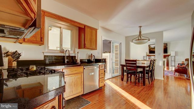 445 PAXSON AVE, Hamilton, NJ 08690