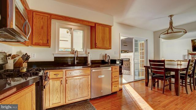 445 PAXSON AVE, Hamilton, NJ 08690