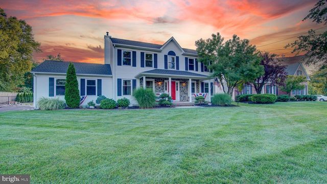 445 PAXSON AVE, Hamilton, NJ 08690